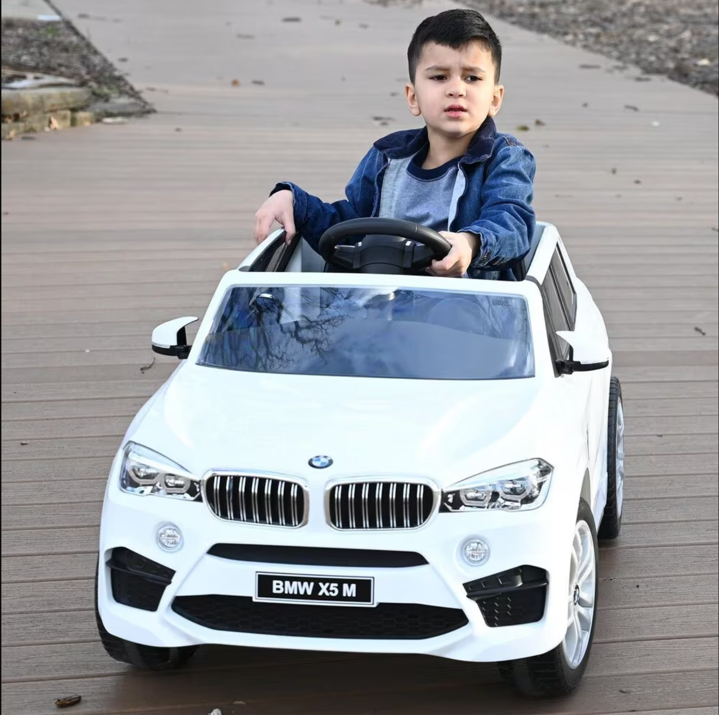 Ride-On BMW X5M 12V